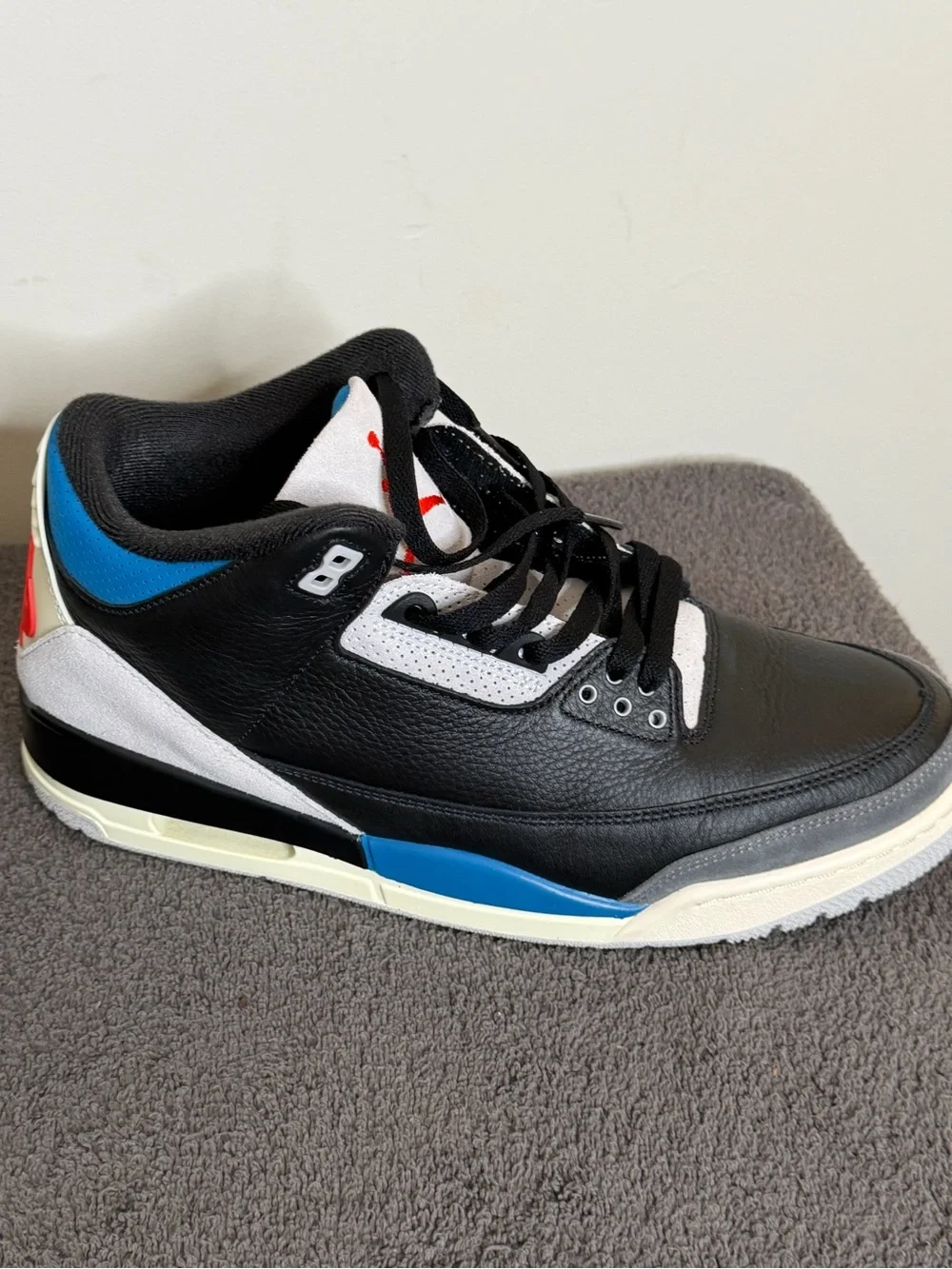 Air Jordan 3 Retro OG “Rare Air” Black Blue Men’s size 11